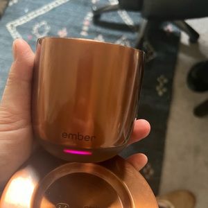 Ember 6oz copper heated cup- only been a handful of times!